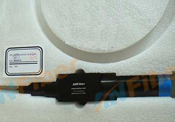Collimated Beam Output Isolator 1064nm 70W